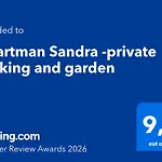 Sandra - Free Private Parking And Garden Apartment