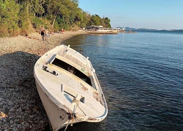 Sandra - Free Private Parking And Garden *